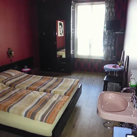 Budgethotel Bernahof 2*