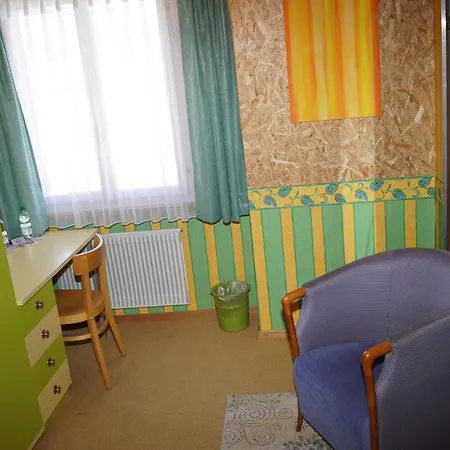 Budgethotel Bernahof Panzió 2*